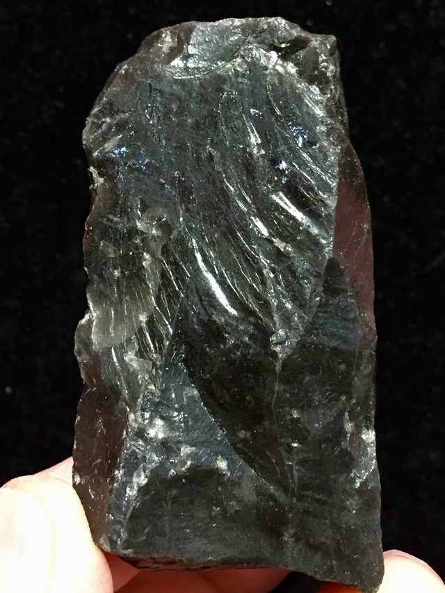 5) 水のように「自由」に生きる！マウントシャスタ「オブシディアン」原石