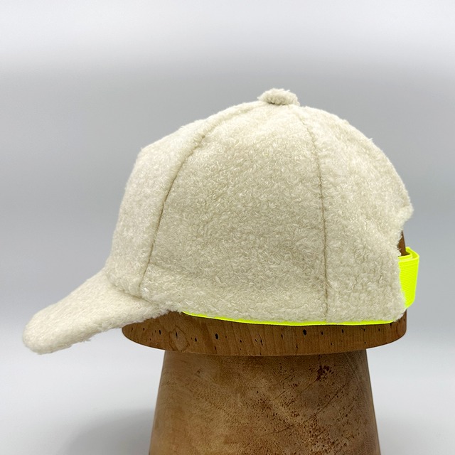 Teddyboa cap   テディボア キャップ  ホワイト×ネオンイエロー　帽子　キャップ　ネオンカラー