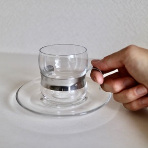 [SOLD OUT] Iittala イッタラ / Paula パウラ ハンドル付グラスカップ＆ソーサー