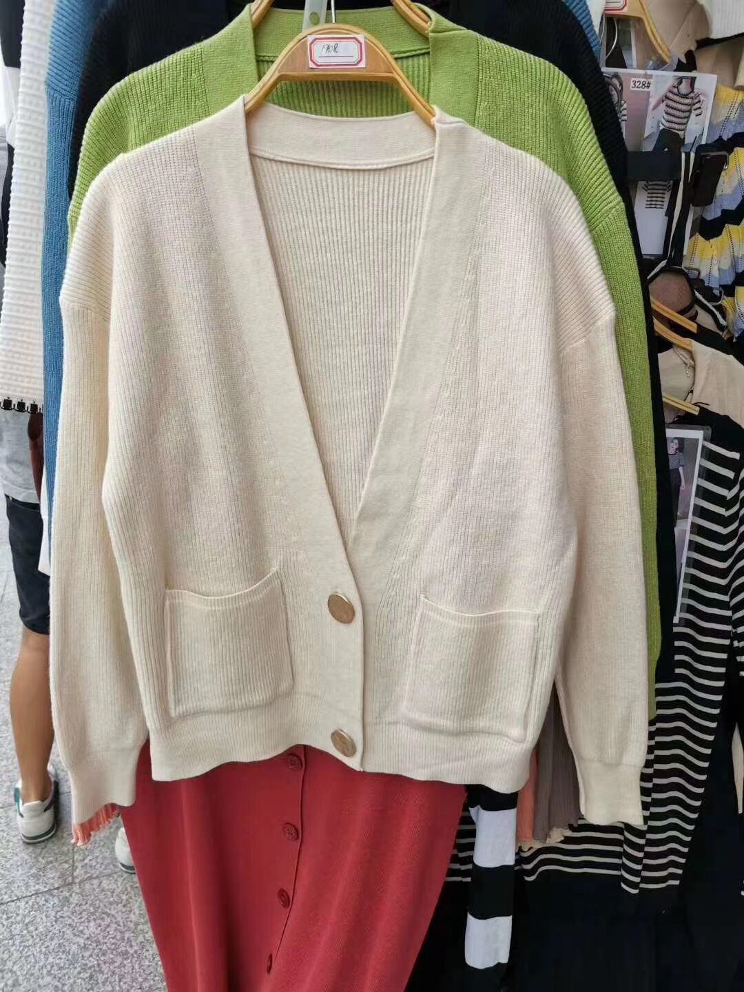 リブニットカーディガン