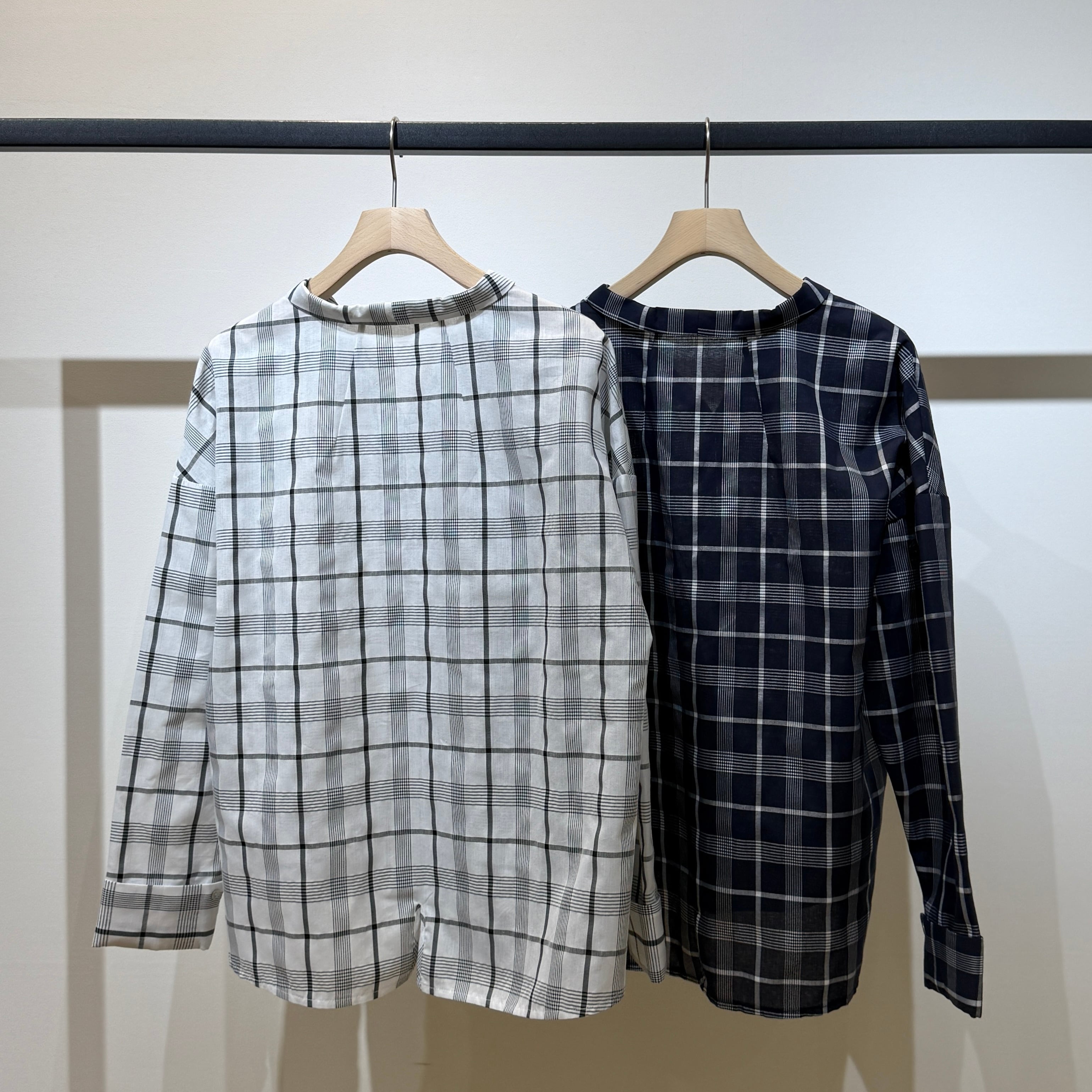 限定店舗】ボイルチェックちび衿ブラウス | トワミーオンラインショップ