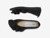 pointed-CroissantTwist / GRAY