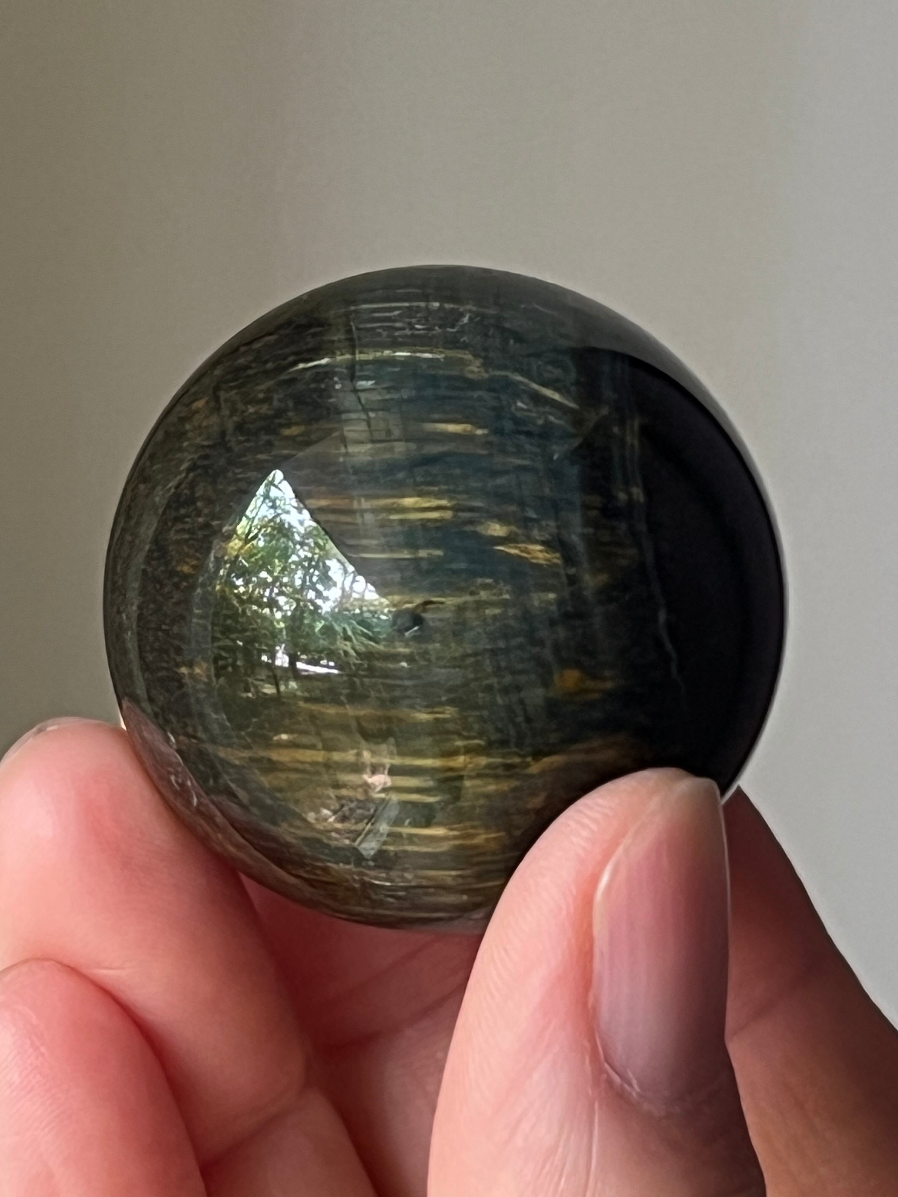 ブルーオーブ タイガーアイ 丸玉 直径37㎜弱