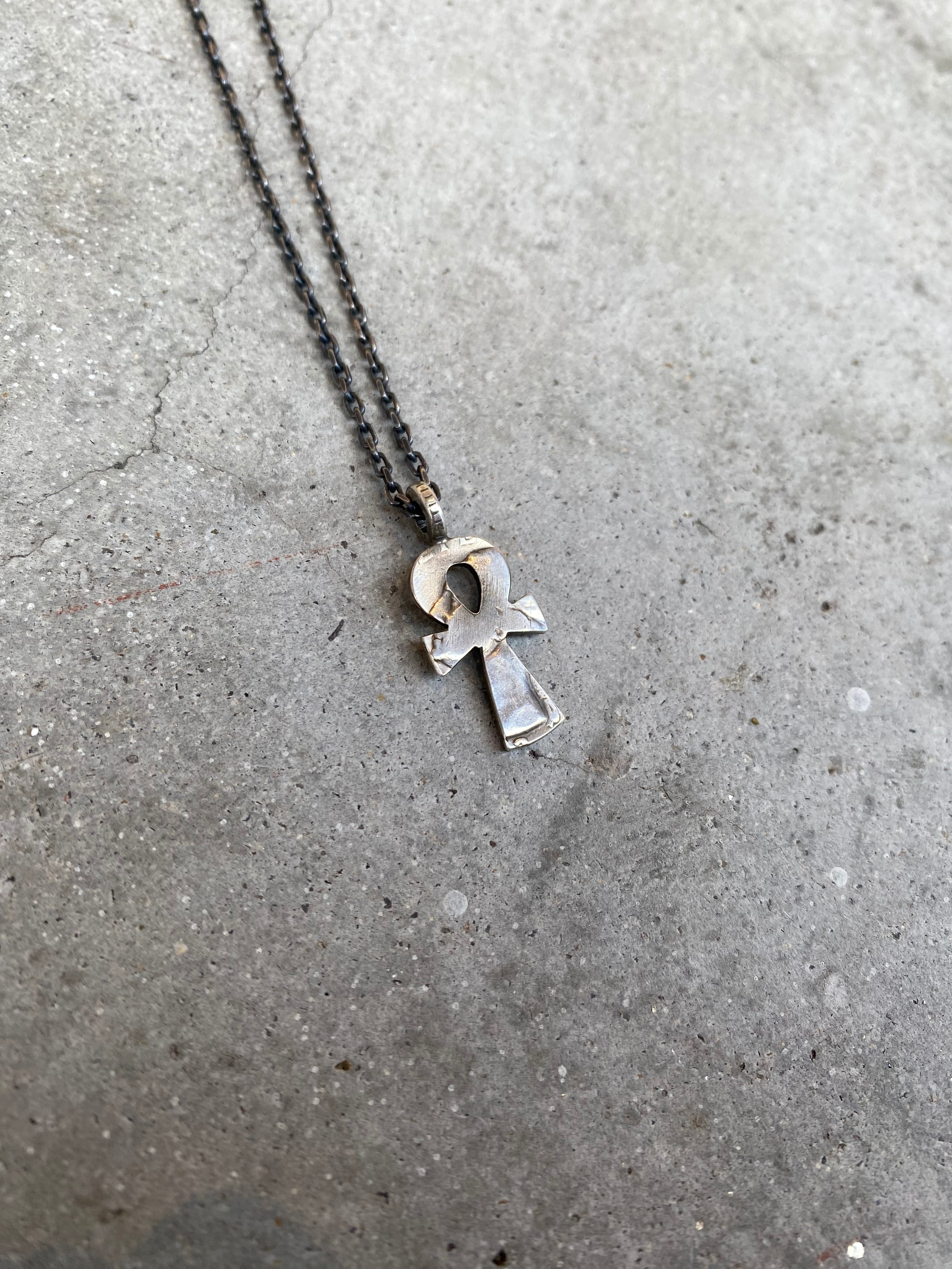 ZEAL / HAND MADE JEWELRY / CROSS PENDANT / ANCH/クロストップ