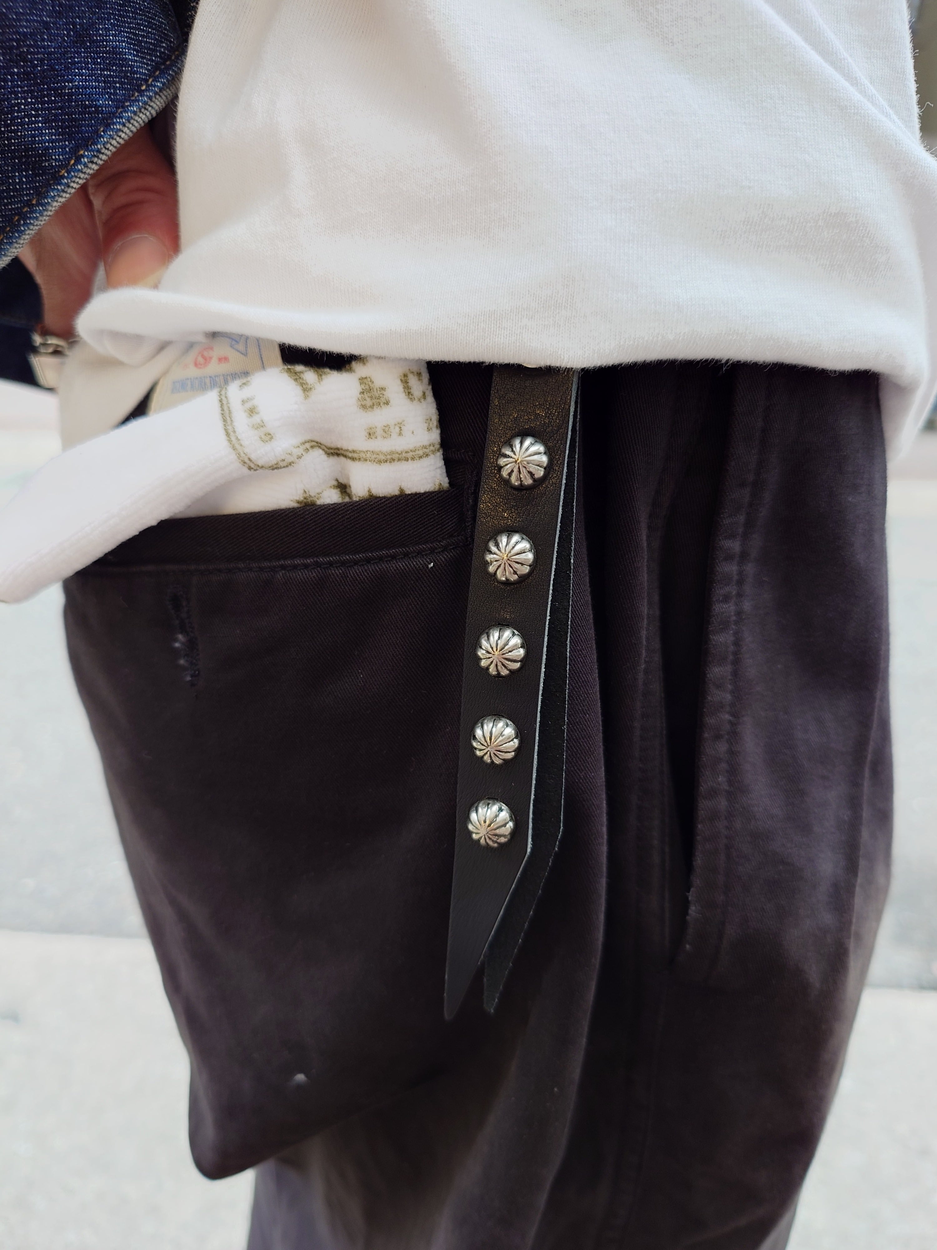 栃木レザー / LEATHER STUDS KEYHOLDER 』レザーキーホルダー | RUBBER