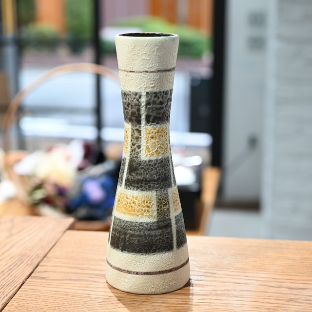 -Fat Lava-  Off White×Yellow Flower Vase / Germany