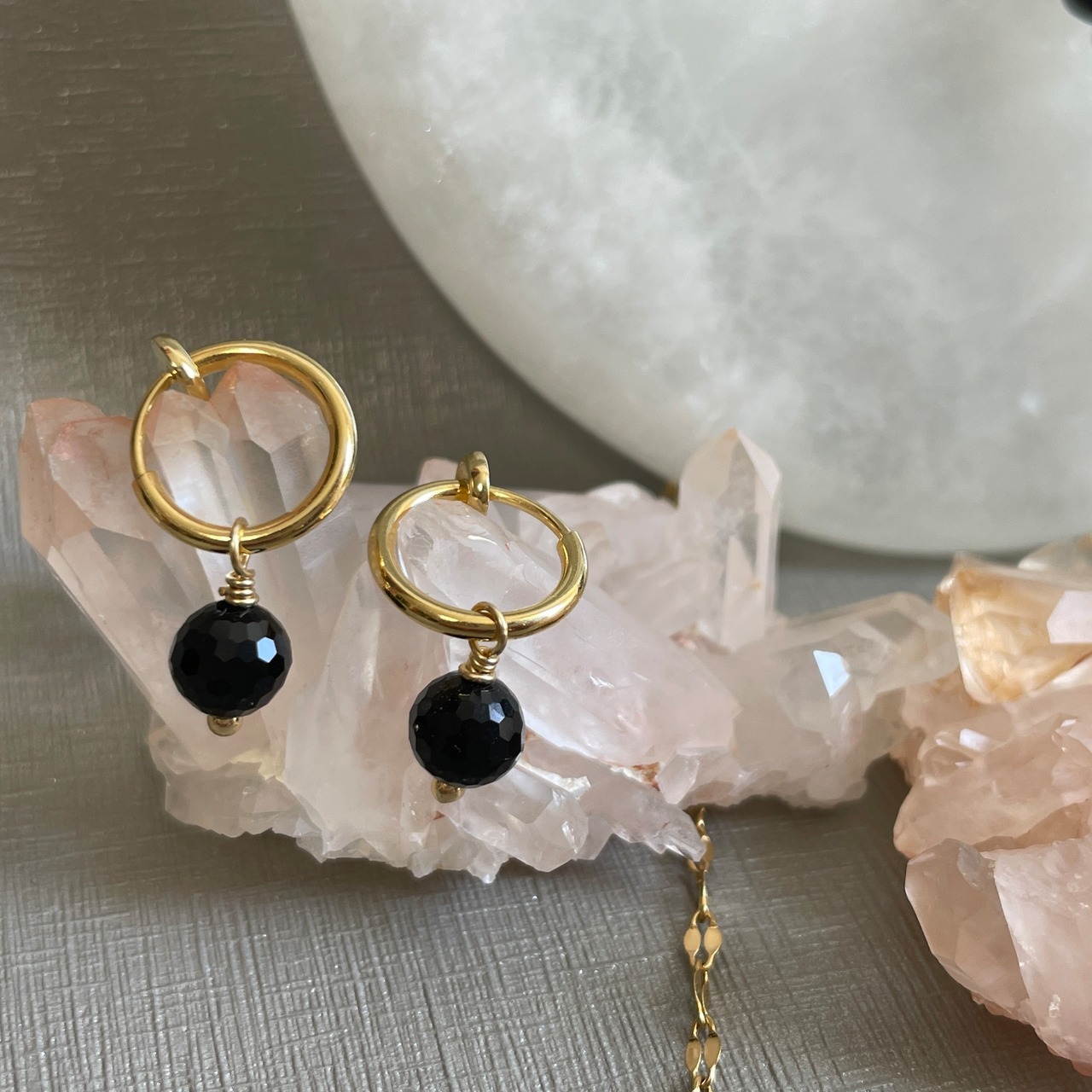 183. 漆黒の鏡玉 ブラックオニキス／イヤリング ピアス 1粒 | G☀️BLESS