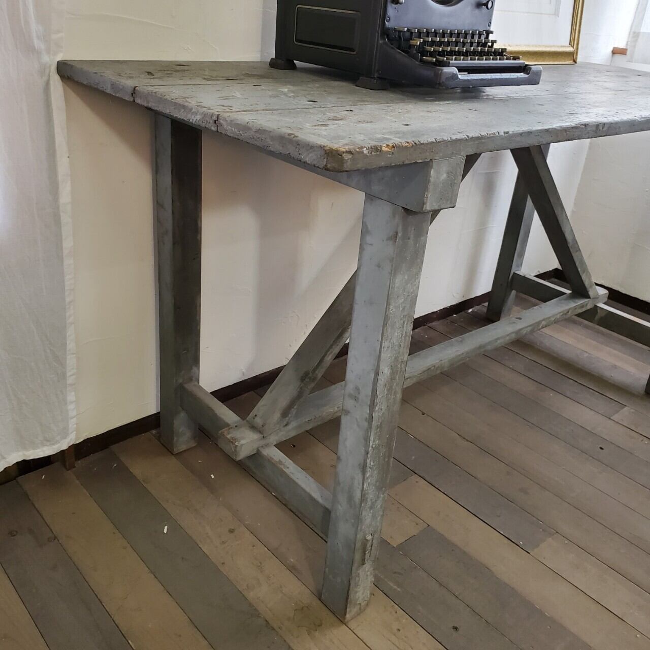 アンティーク 木製 ワークデスク グレー | アンティーク雑貨・家具・骨董品