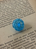18mm フランス Vintage ガラスボタン ライトブルー 透かし アクセサリーパーツ  ヴィンテージボタン
