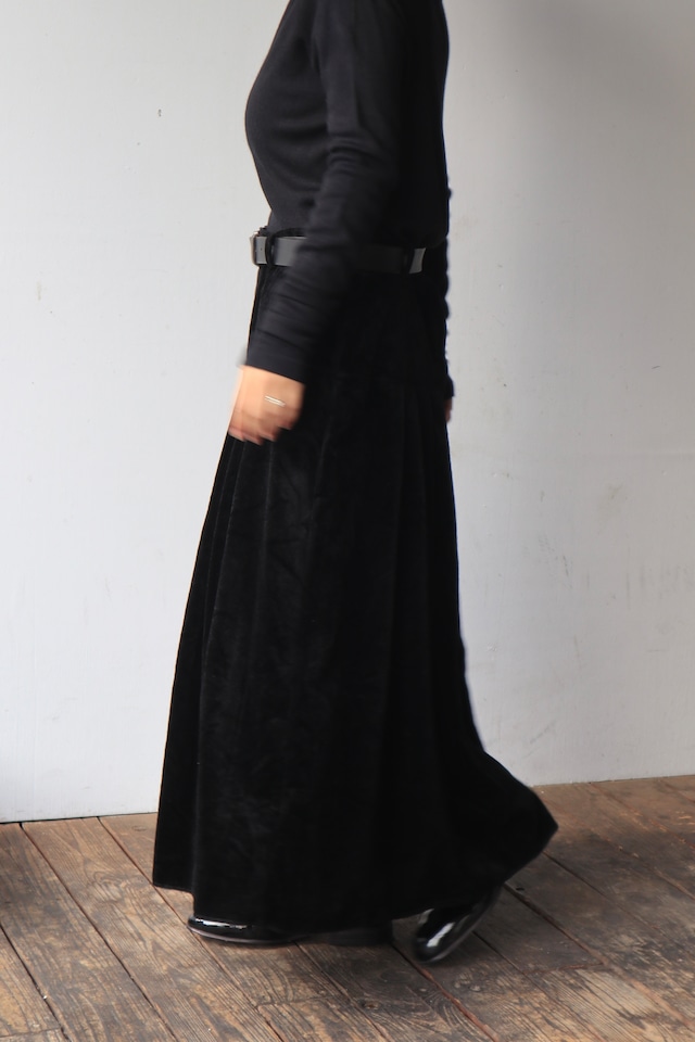classic velour skirt