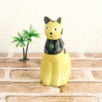 バリ島  おすわりお迎えネコ  クリーム