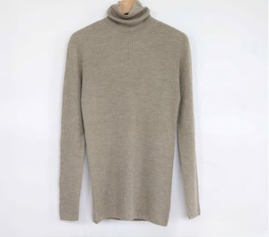 ふわふわシルクプルオーバー