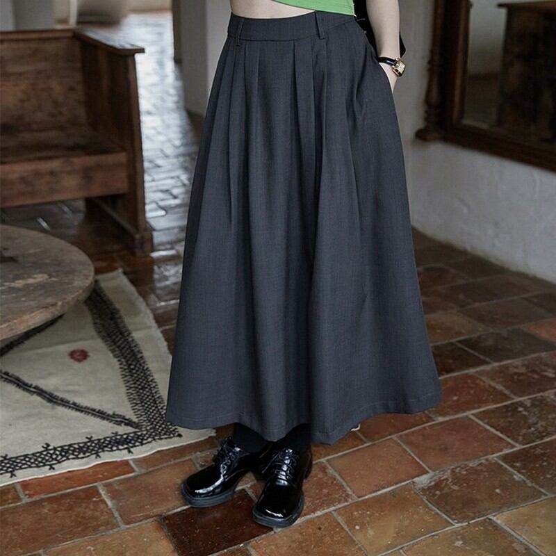 gray high waist skirt