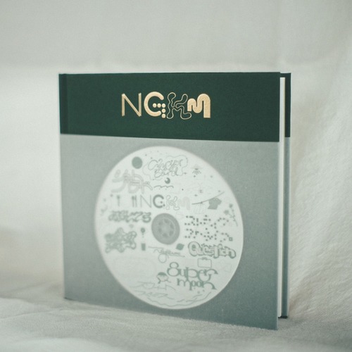 【8/26発売】【サイン入り】特装盤（CD + NGKM BOOK） Nagakumo / NGKM