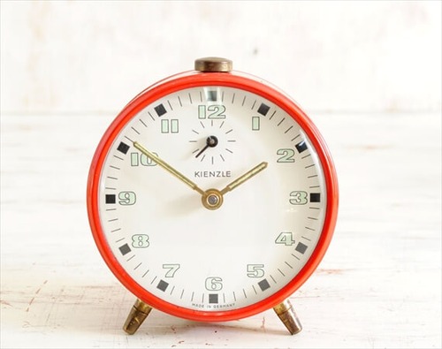 ドイツ製 ヴィンテージ KIENZLE 手巻き 目覚まし時計 キンツレー ゼンマイ式 アンティーク時計 ig1016