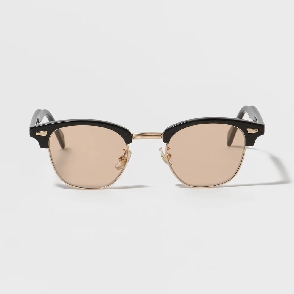 H OPTICAL | BEARD ROOM
