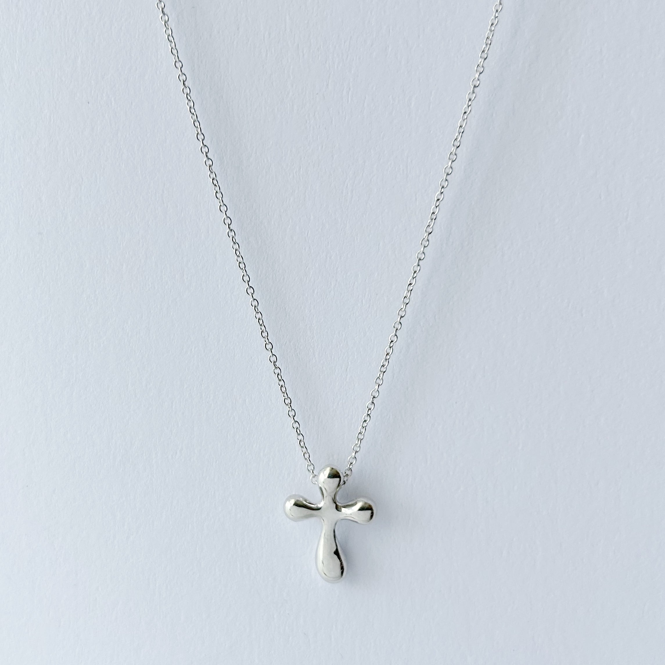ティファニーのネックレス T7070】Tiffany&Co. cross necklace/silver925/ティファニー