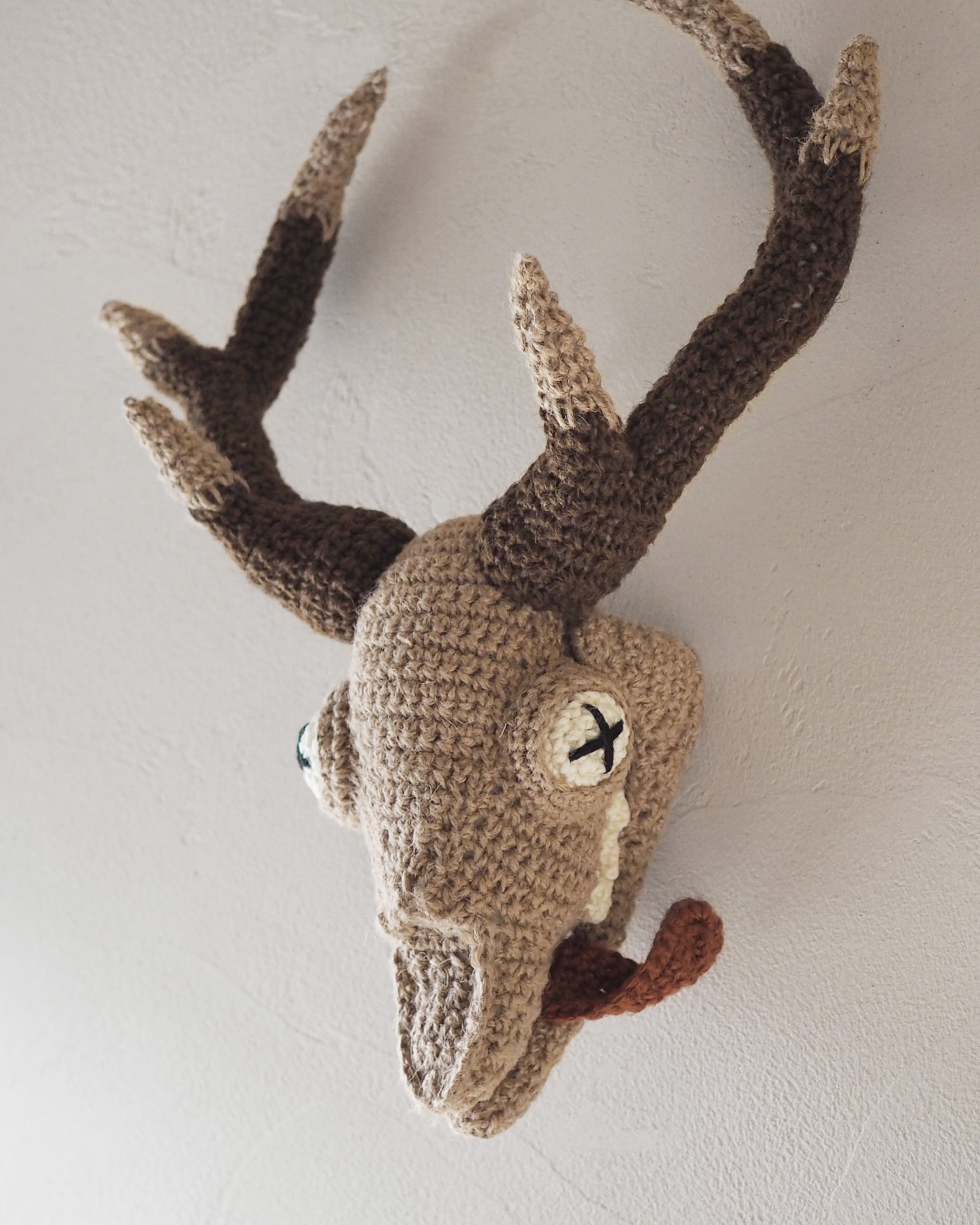 シカ 頭骨 その3 日本鹿3段角と一本角の日本鹿