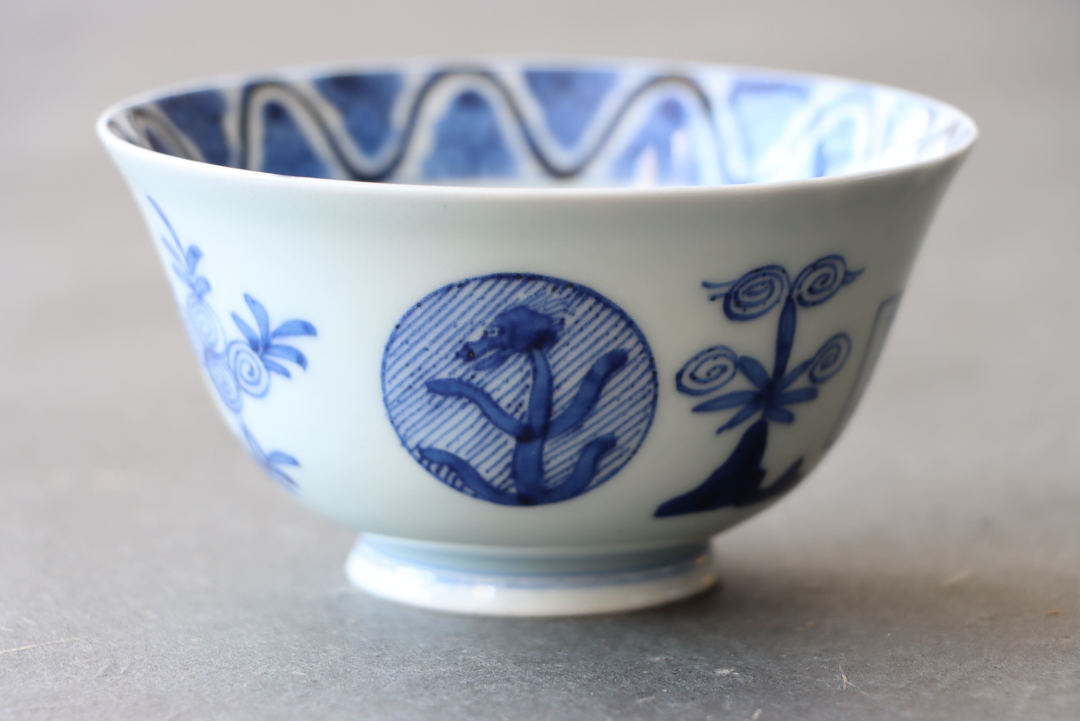 古伊万里 染付 兎龍鳥文 蓋茶碗/Old Imari covered bowl | (有)新原美術