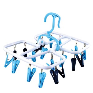 【特価処分】ダイヤ (Daiya) 洗濯 物干し 小型 ハンガー 干し分け角ハンガー 20ピンチ 室内 屋外 ジーンズ 小物干し 室内物干し 横33cm×縦26cm×高さ24cm 057544