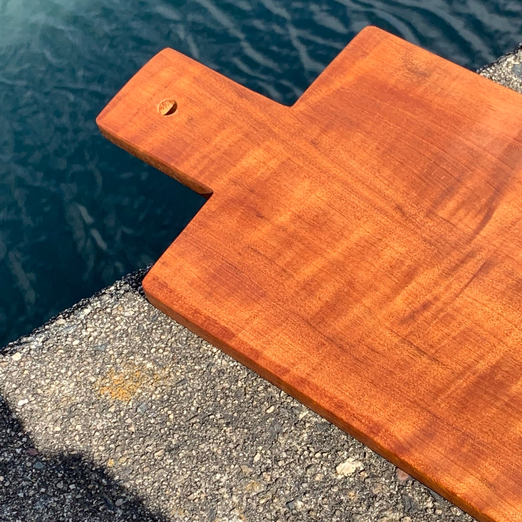 希少材！「紅椨（ベニタブ）ver2」 T型ワイドの材木屋のカッティング