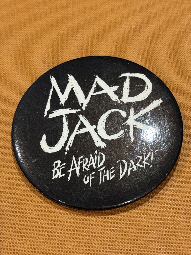 IT15-5 USED Button Badge -M-