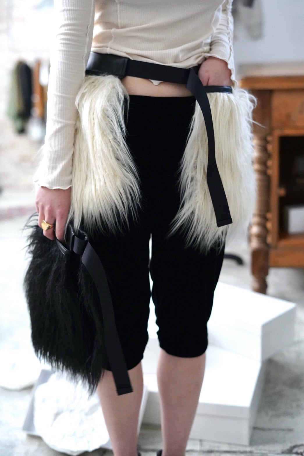 Mediam♡Mole Knit Half Pants 新品未使用 Mediam / Mole Knit Half Pants (Burgundy, Black) | JUQUI Online