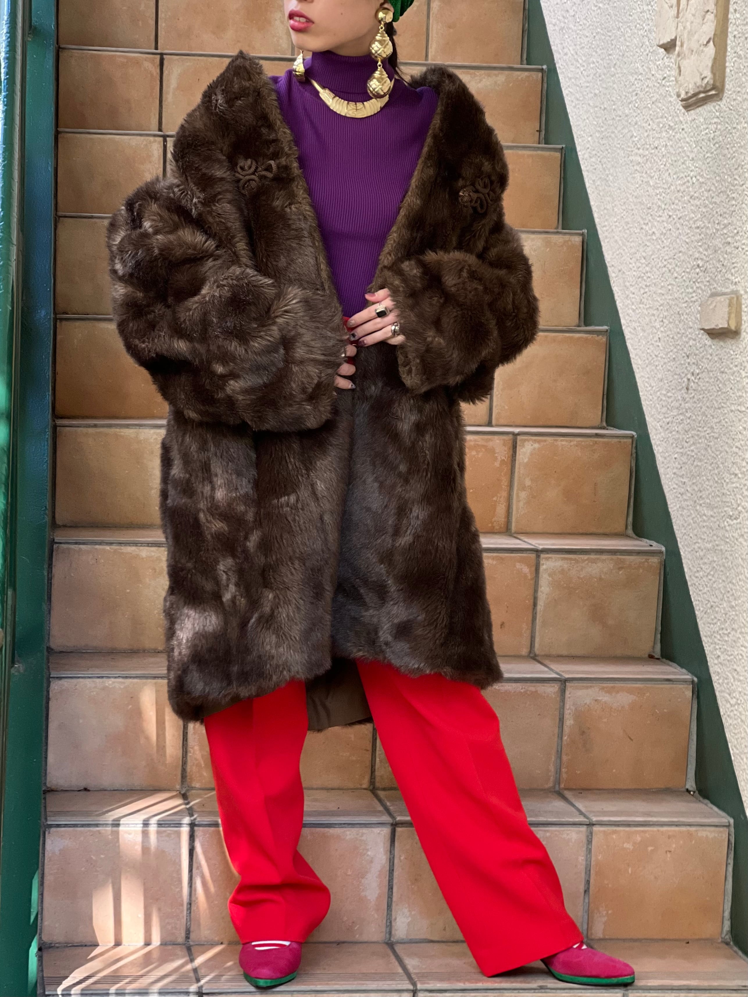 renya着用 Oversized fake fur jacket