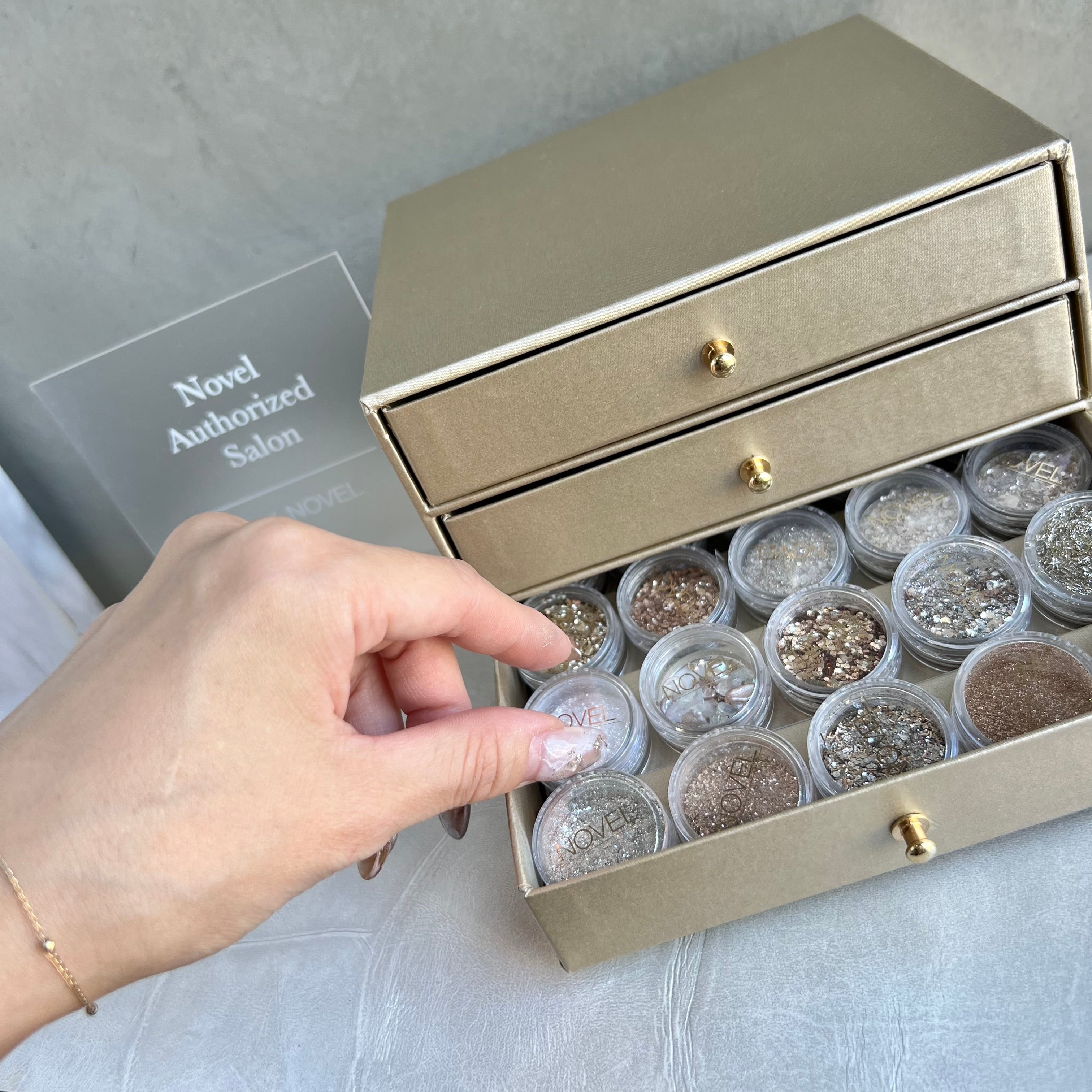 BASE限定販売 ] NOVEL Authorized Salon - NOVEL正規取扱店