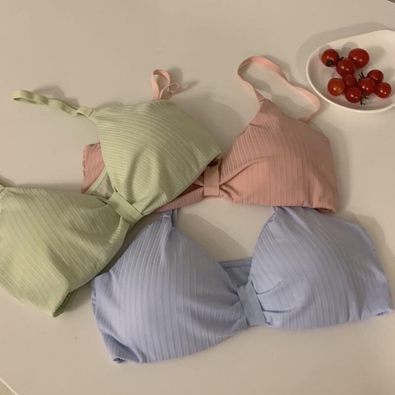 トライアングルリング ブラ サマー薄手バックトップス レッド 夏物 指輪 試着室18791026606