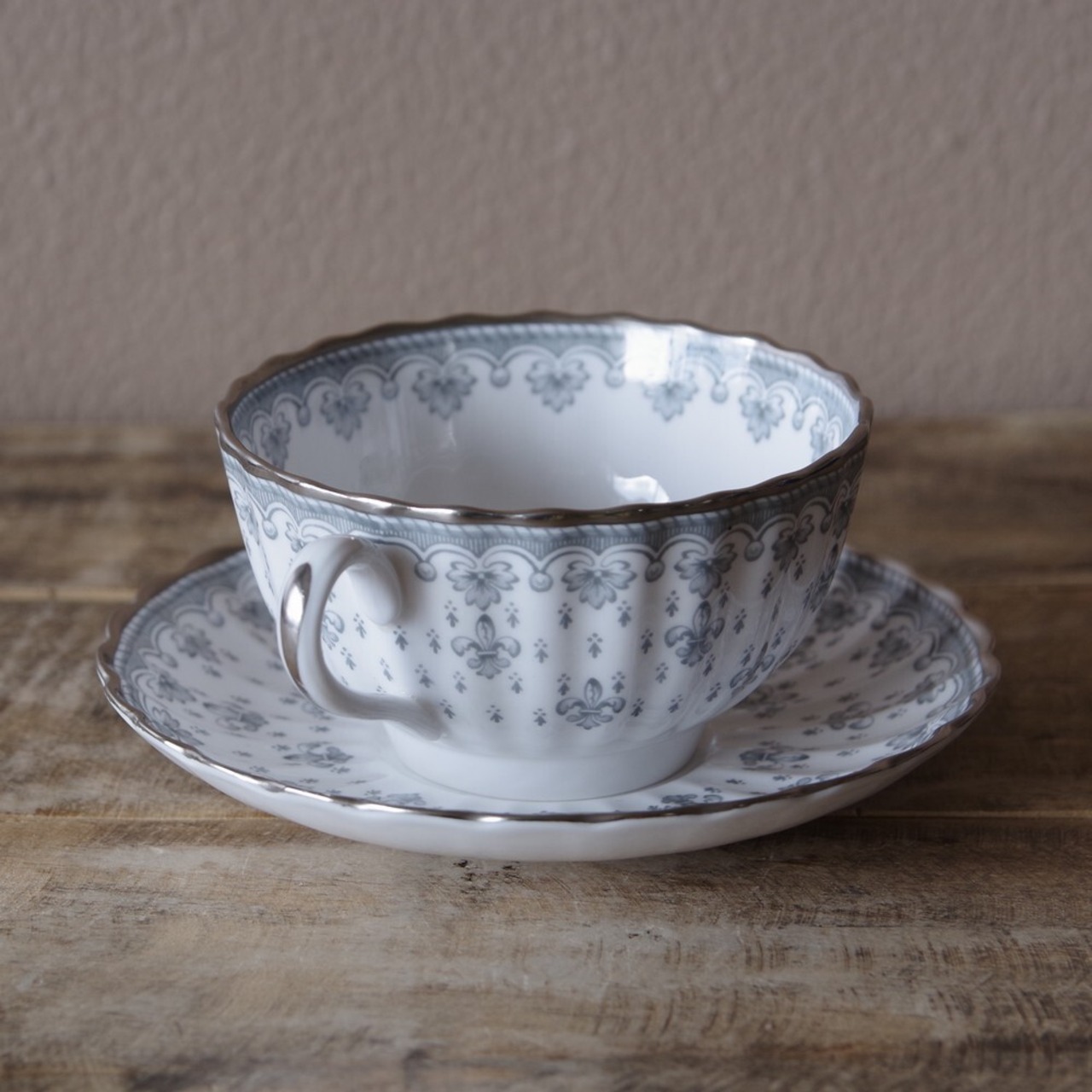 スポード フルール・ド・リス グレー ティーカップ ソーサー Spode 