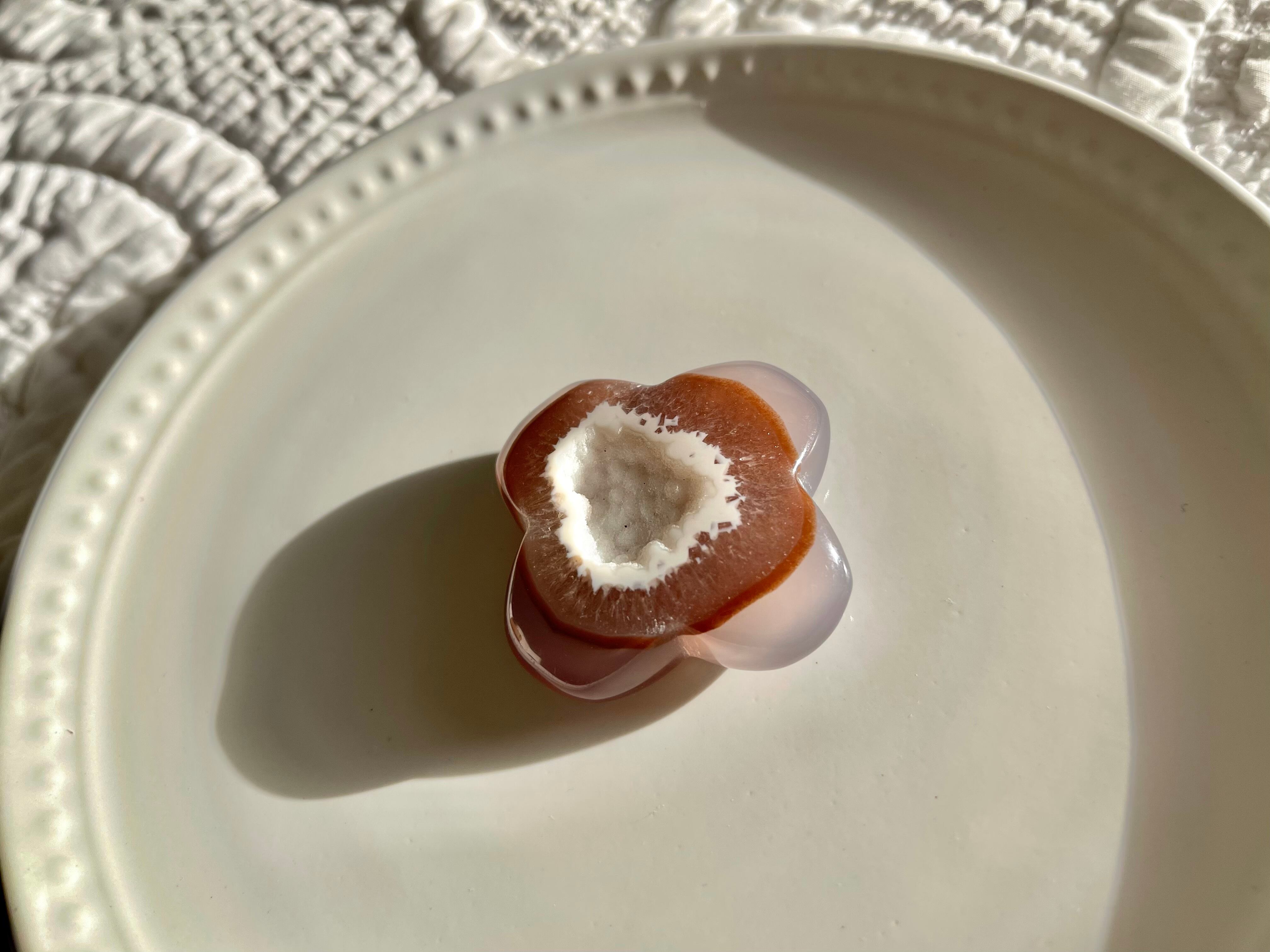 Fire agate druzy flower/フラワーシェイプアゲートドゥルジー