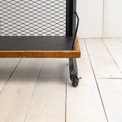 Black iron wagon GRUB