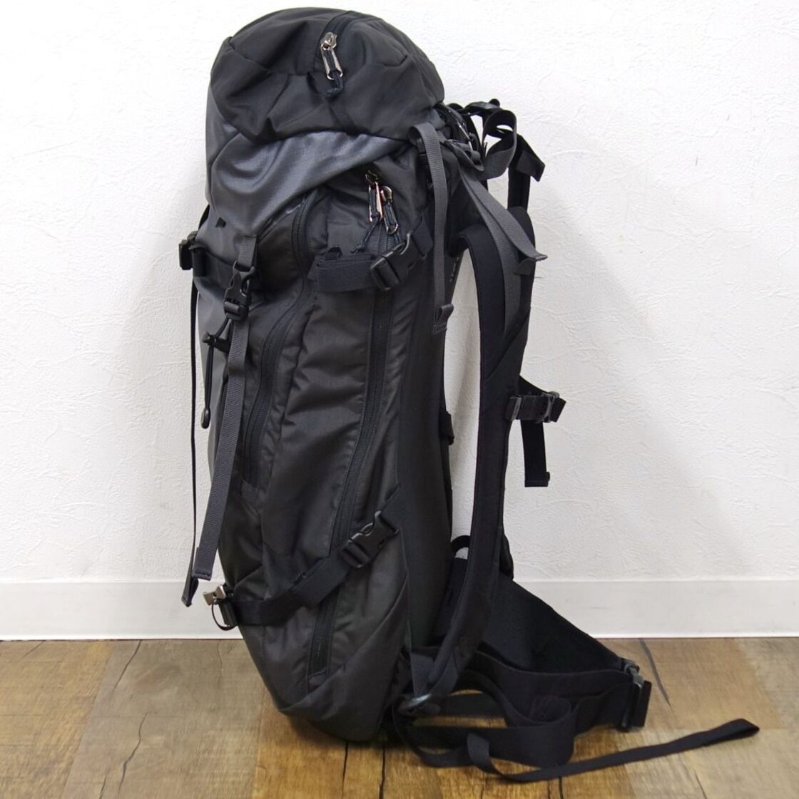 美品 アークテリクス ARCTERYX KHAMSKI 31 カムスキー 31L バック 