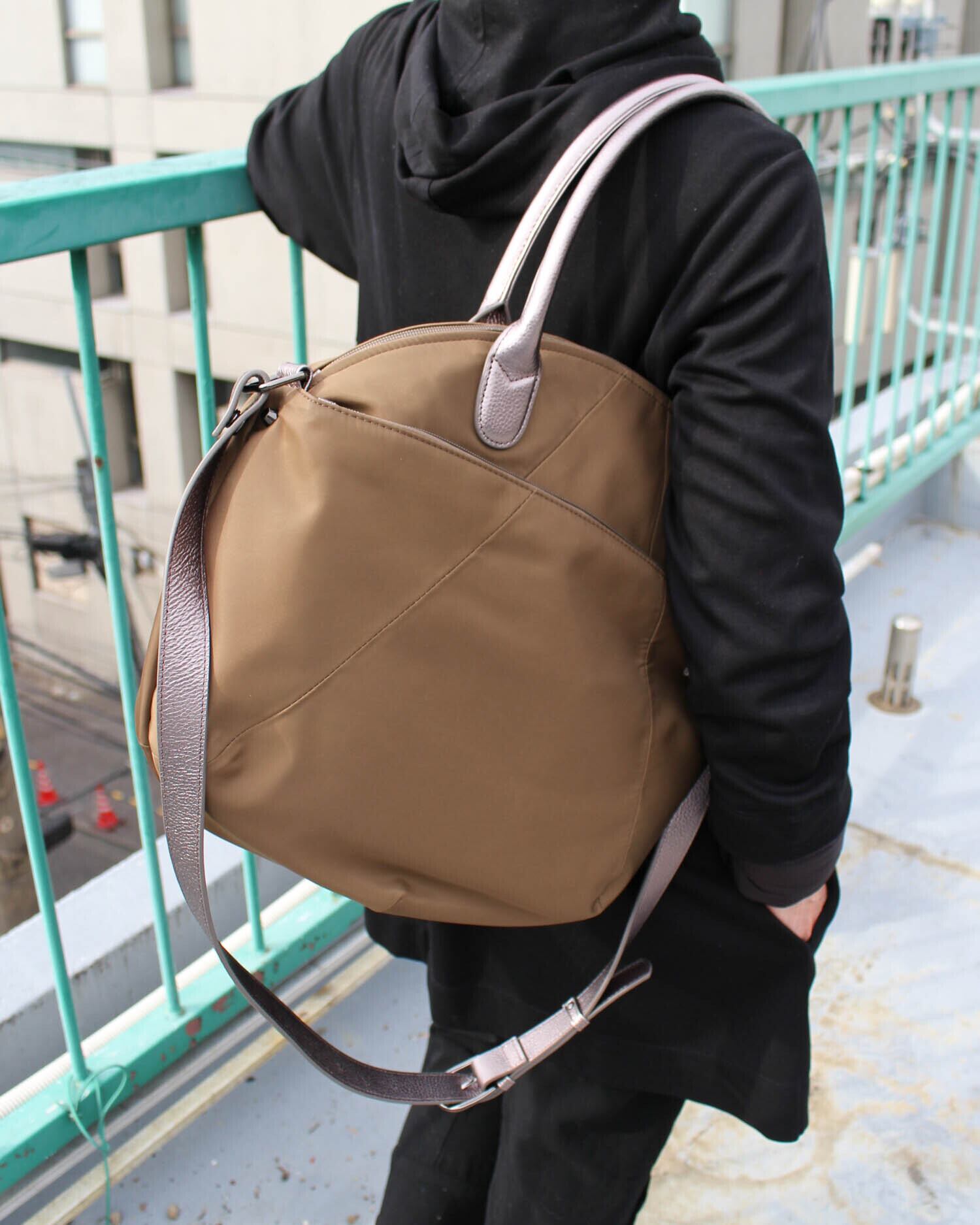 丸型2Wayショルダーバッグ(タバック) NS-9005M | OSAM ONLINE SHOP