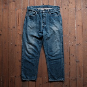 A.PRESSE WASHED DENIM PANTS