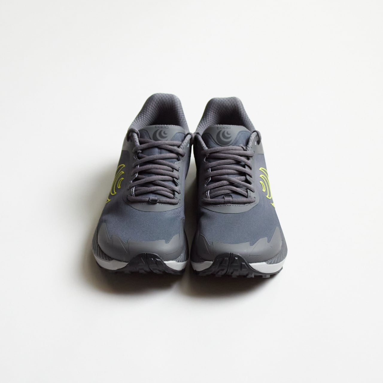 Topo Athletic（トポ アスレチック）MTN RACER 4（マウンテン