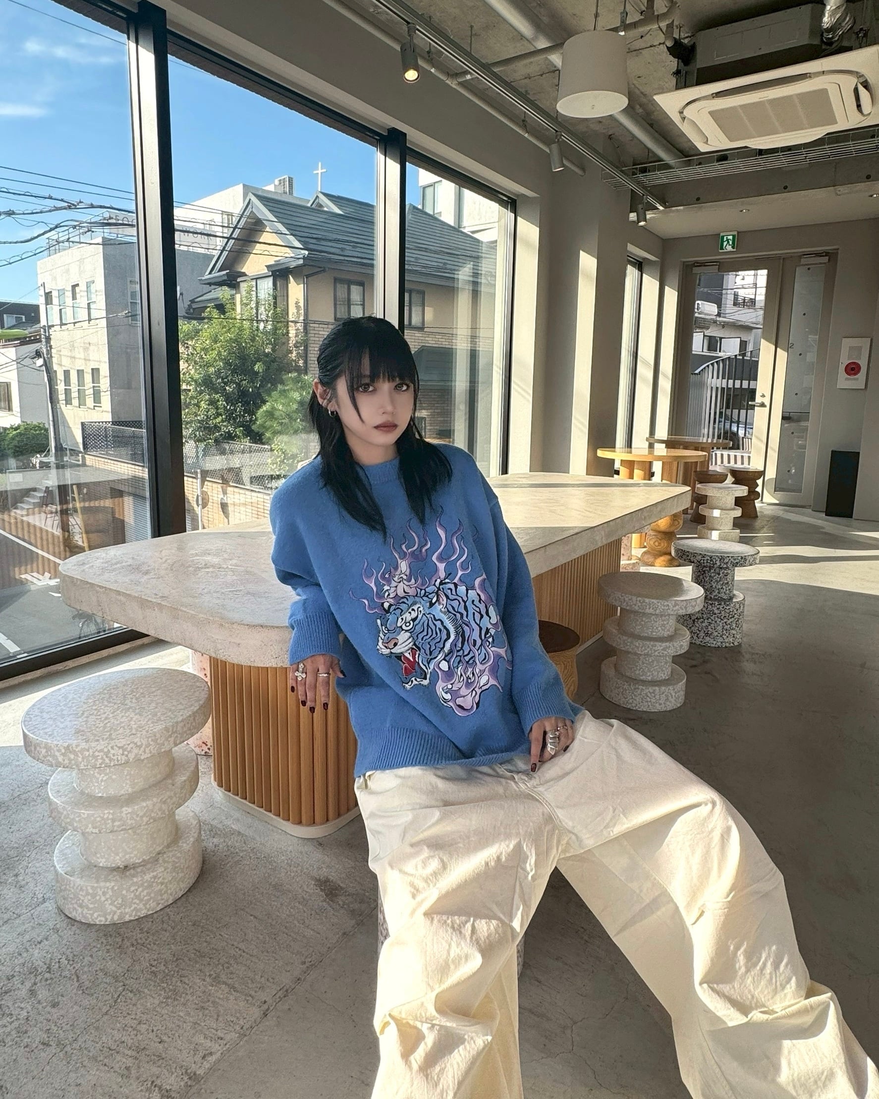 Fire Tiger knit/blue | チュウカタベタイ