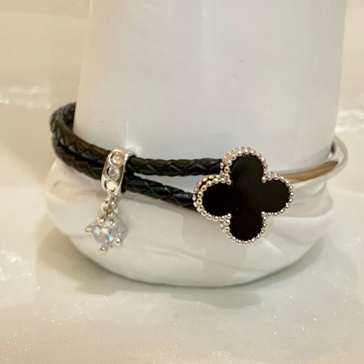 クローバーモチーフブレスレット | セレクトショップ Luna