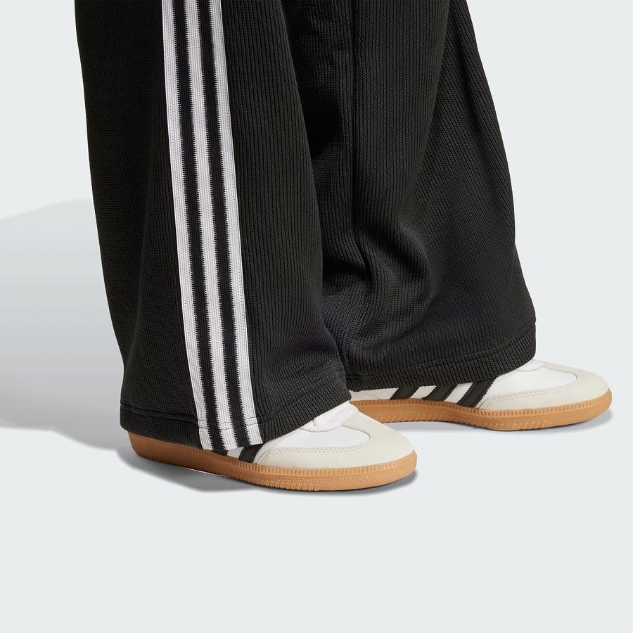 アディダスオリジナルス) adidas Originals アディカラー ファイアー