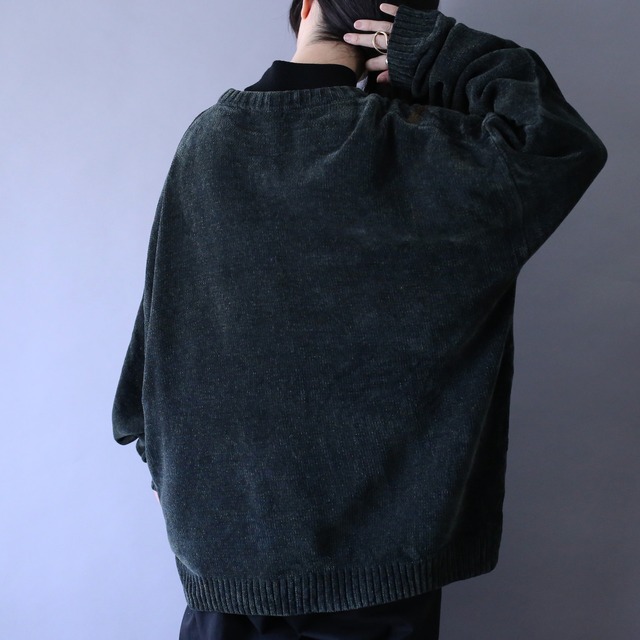 cross line pattern over silhouette pile knit sweater