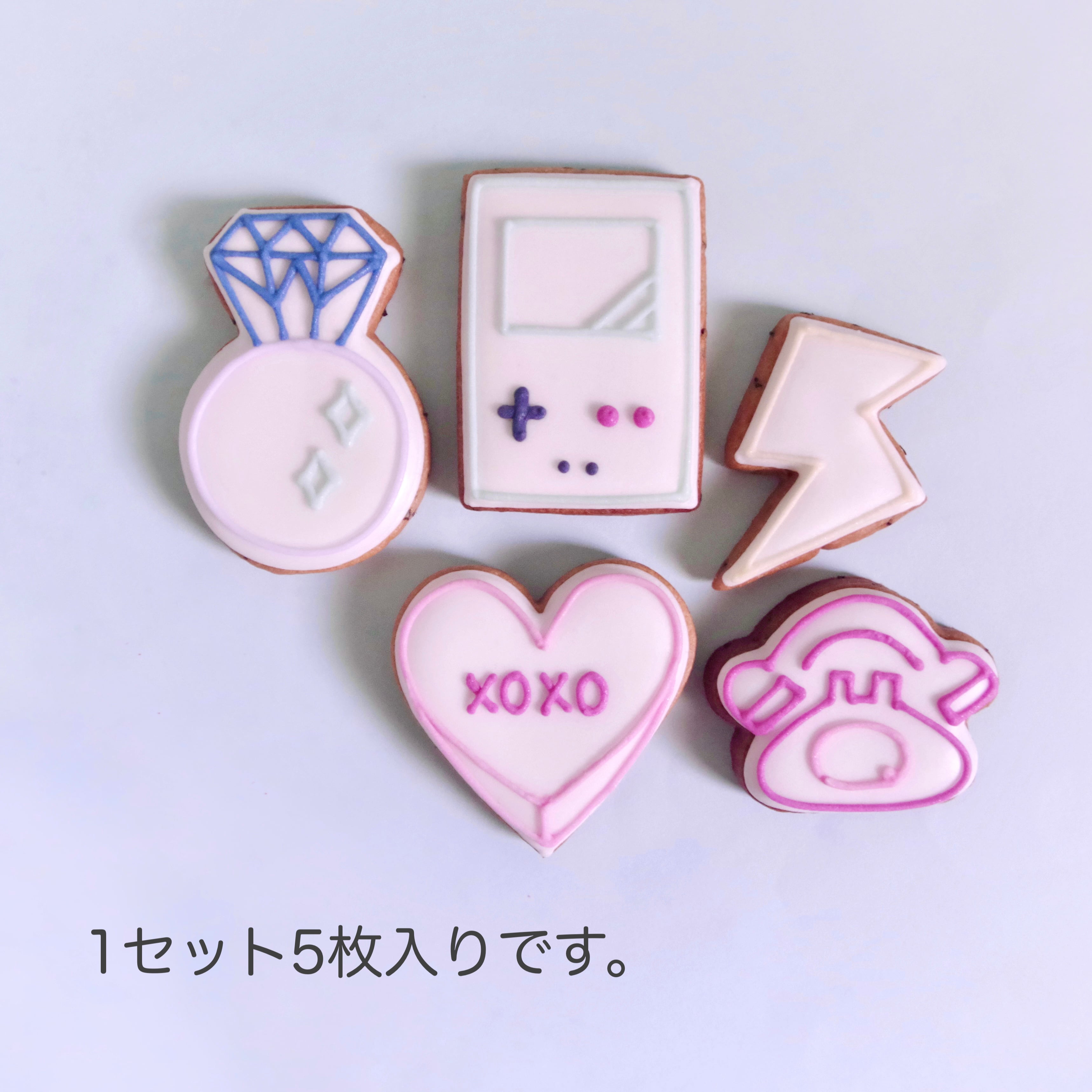 アイシングクッキーオーダー画像✩.*˚ 80's RETRO】ミニ80年代モチーフアイシングクッキー | Francesca von