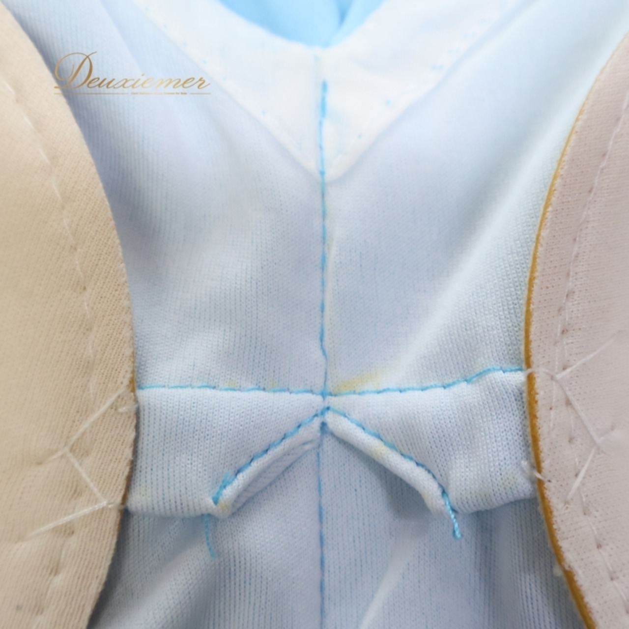 フラメンコ 衣装 トップス ブラウス 水色 無地 フリル ダンス パーティ 発表会 レッスン 練習着 ブルー系 スカイブルー 大人用 レディース 踊り用 おしゃれ お出かけ フォーマル コスチューム