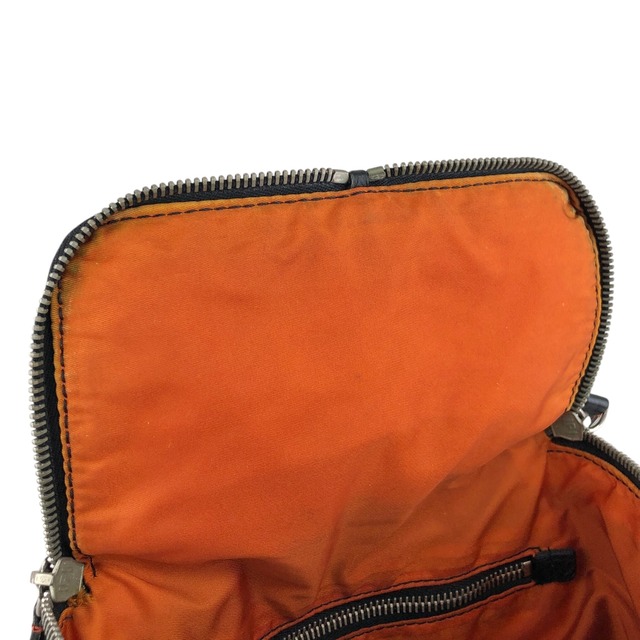 PRADA プラダ ショルダーバッグ ブラック ステッチ レザー ウエストバッグ スリングバッグ vintage ヴィンテージ オールド wg4cn6