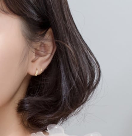 ツイストピアス シルバー SILVER925 かわいい スタイリッシュ
