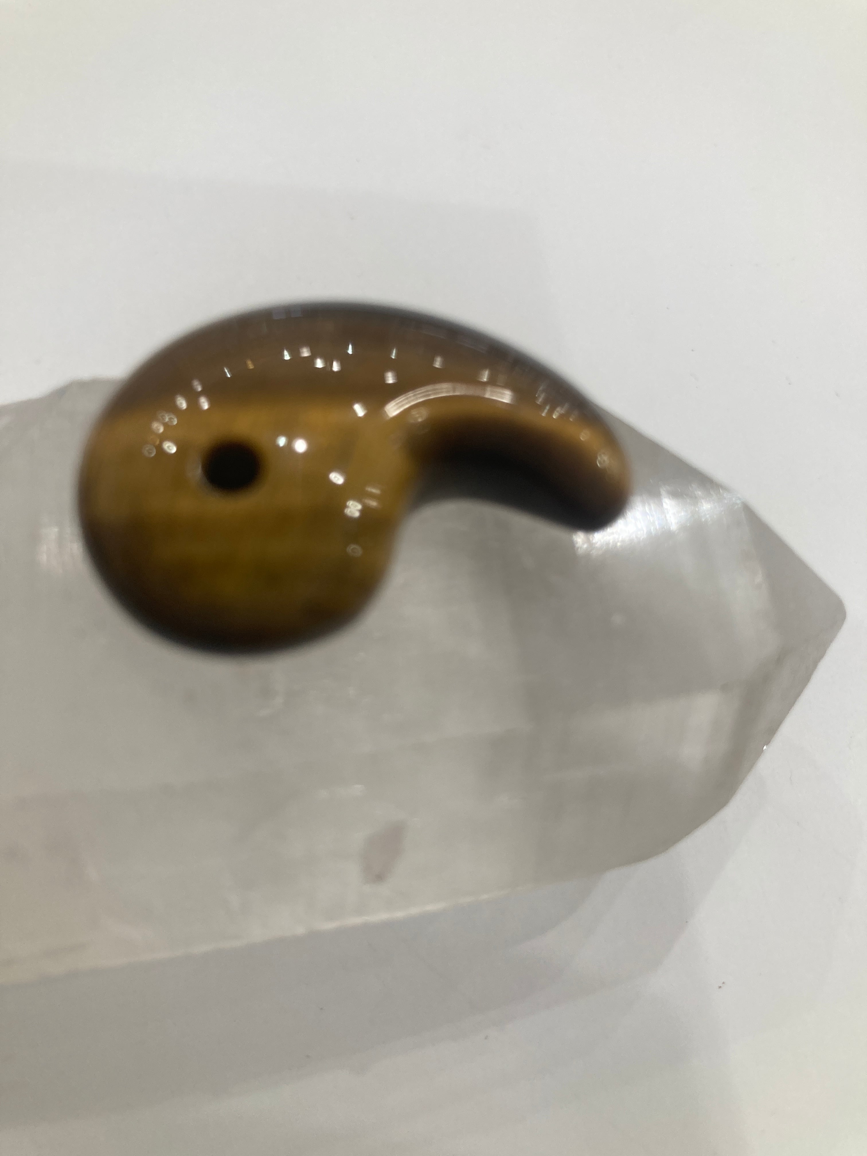E34381】タイガーアイ 勾玉 ペンダント Tiger'sEye Pendant Magatama