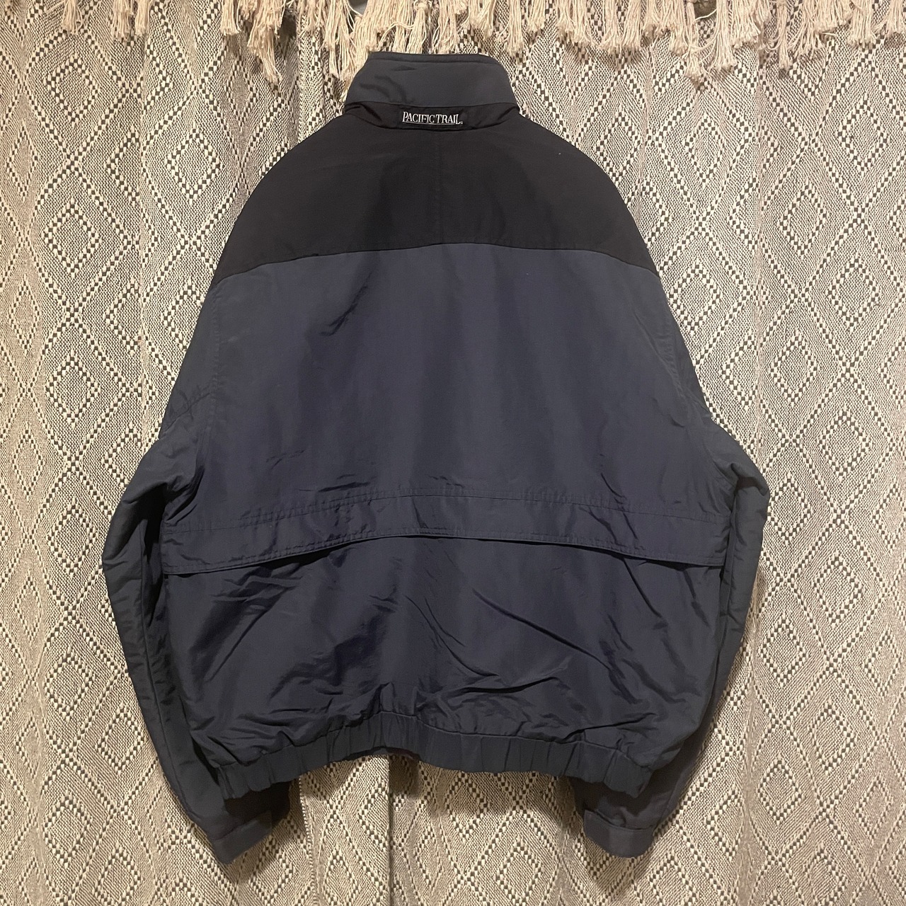 PACIFIC TRAIL / nylon jacket / fleece lining