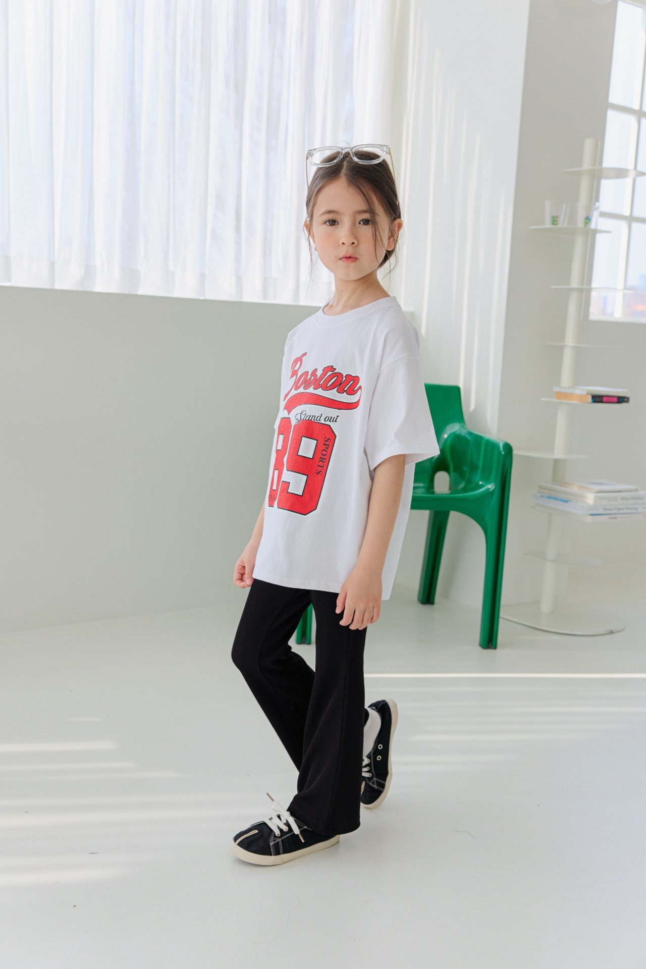 [DOREDORE] Yeori Bootcut jeans (17/19) / [도레도레] 여리부츠컷 (17/19)
