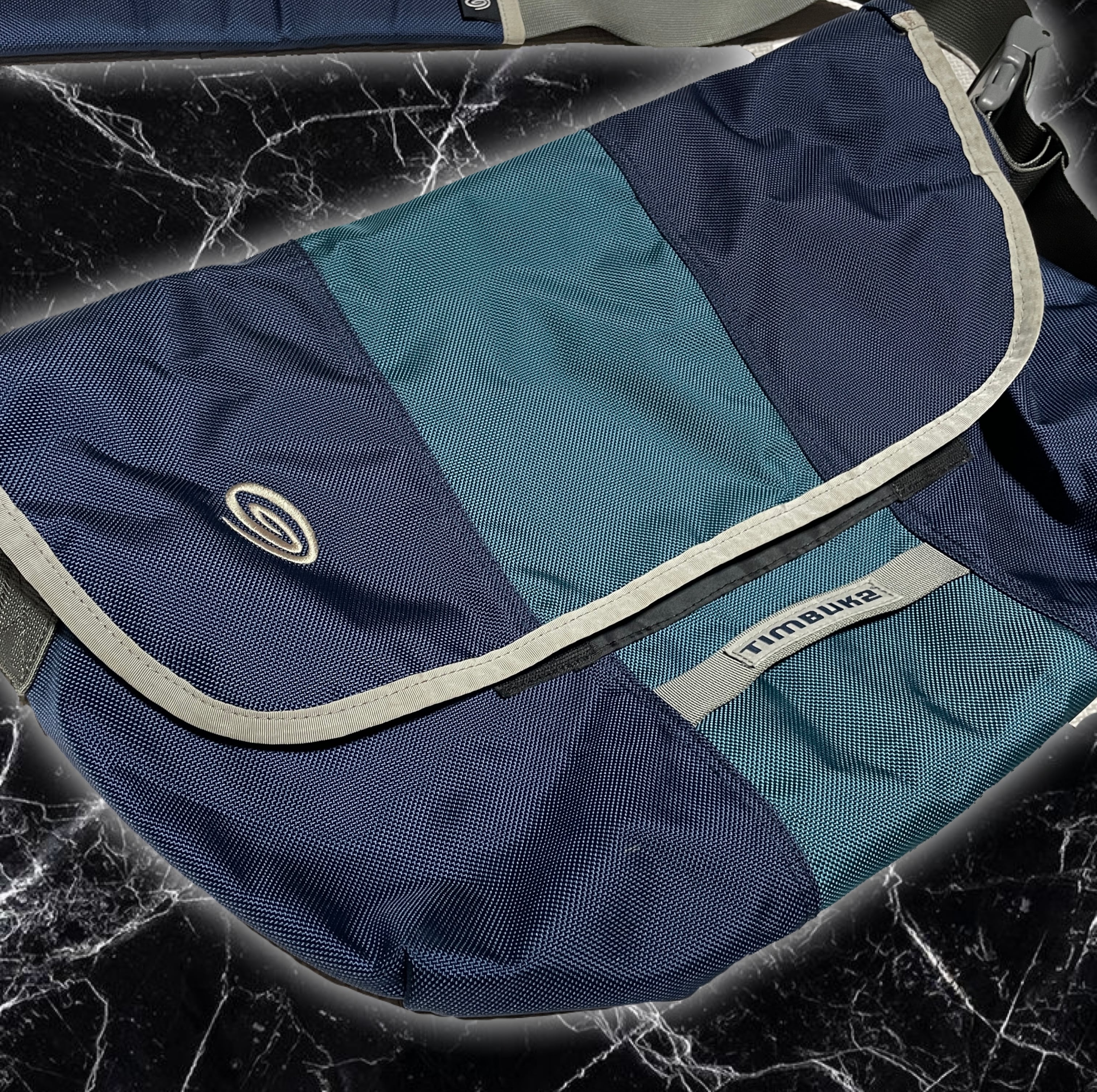 00s TIMBUK2 メッセンジャーバッグ ネイビー Y2K ワンショルダー