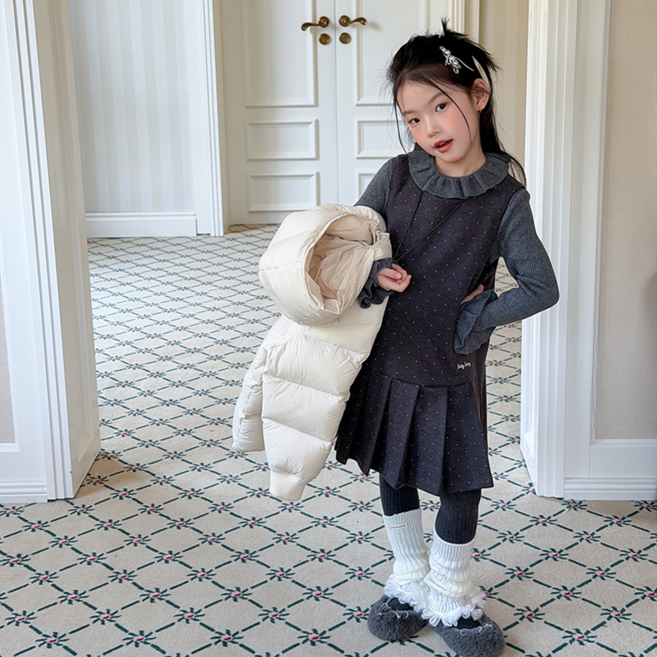 春刺しゅう入り水玉柄ベストワンピース